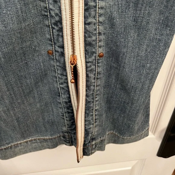 Alexander McQueen denim dress. - Picture 8 of 9